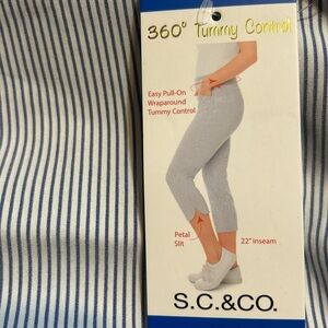 NWT S.C. & Co 360° Tummy Control Ankle Pull on Pants